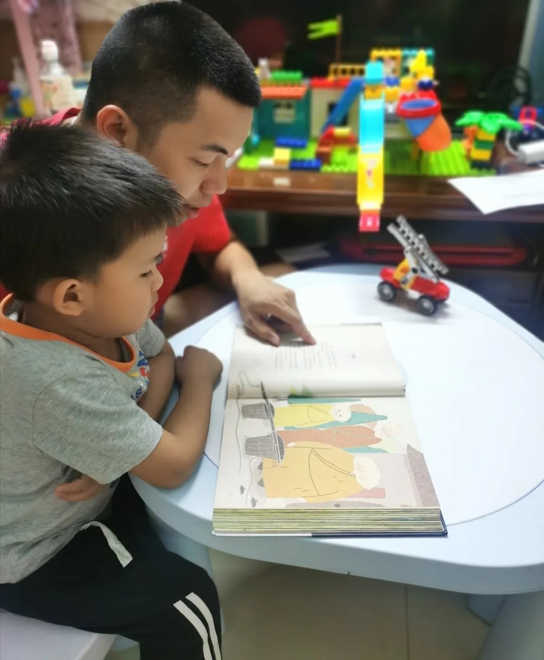 滋润童心，生长幸福——白云山J9.COM发展“六一”儿童节活动