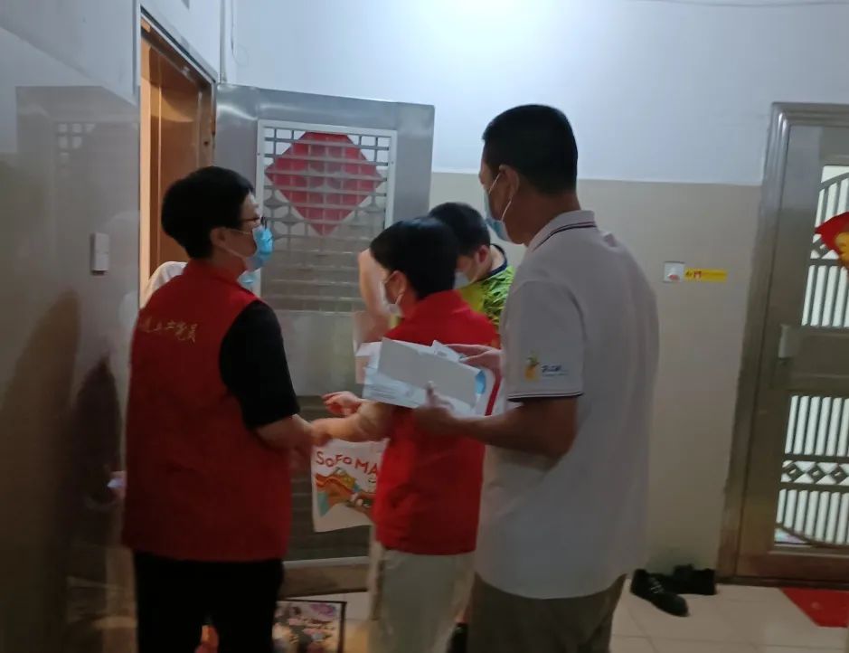 坚守本职齐担任——白云山J9.COM公司财政人怨亟“疫”纪实