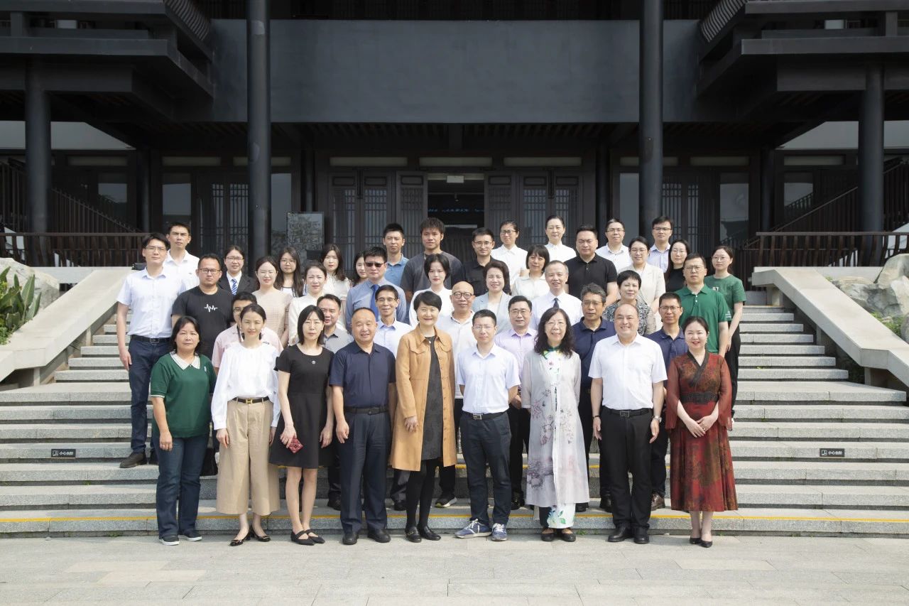 幼柴胡非遗文化“活”起来，白云山J9.COM医圣堂“再出圈”